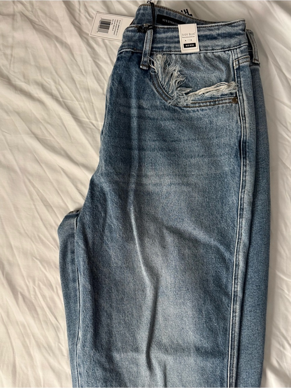Judy Blue rigid front, stretch back mid rise 18W - Picture 4 of 5